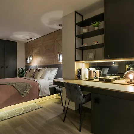 & Mareta Exclusive Πανσιόν 4*