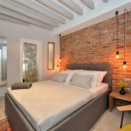 Affittacamere & Mareta Exclusive 4*